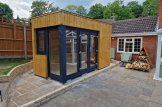 Gartenhaus aus Holz PREMIUM (Isoliert, 34 mm + Holzverschalung), 4,1x2,4 m, 10 m² customer 1